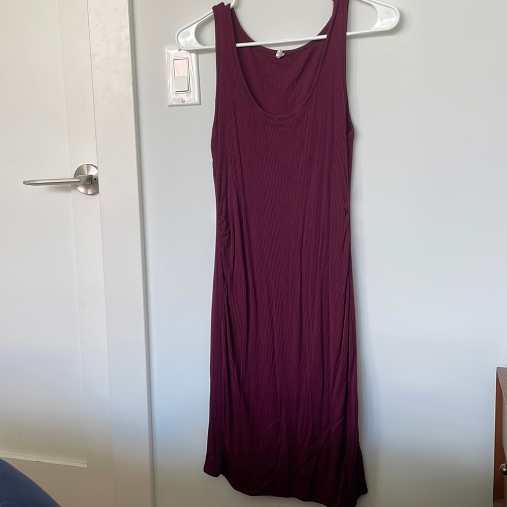 PinkBlush Burgundy Ribbed Ruched Sleeveless Maternity Dress